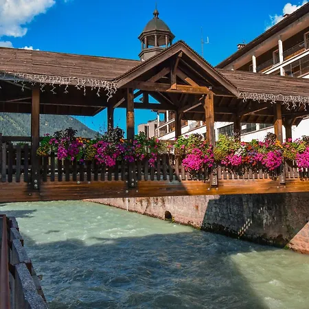 Apt Du Plan Praz-Brevent 4-Min To Lift, Parking & Balcony - Happy Rentals Chamonix